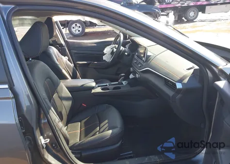 2022 Nissan Altima Sr Fwd z USA, uszkodzony, nr VIN 1N4BL4CV6NN396658